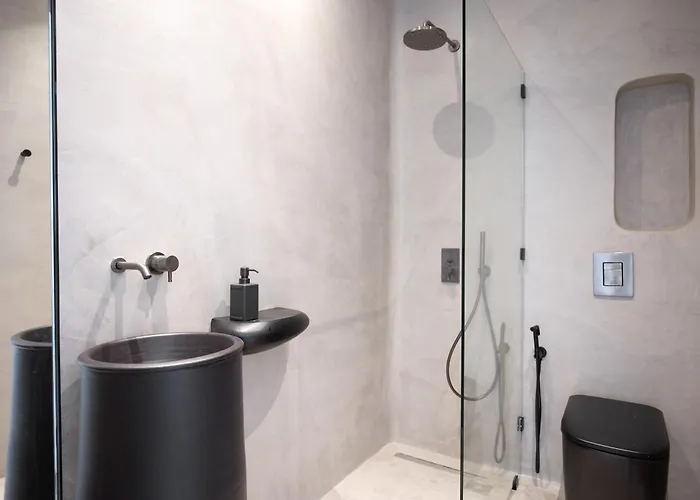 Maera Maximus Mykonos Town