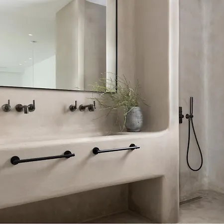 Maera Maximus Βίλα