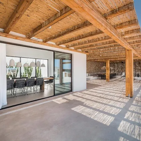 Maera Maximus Βίλα