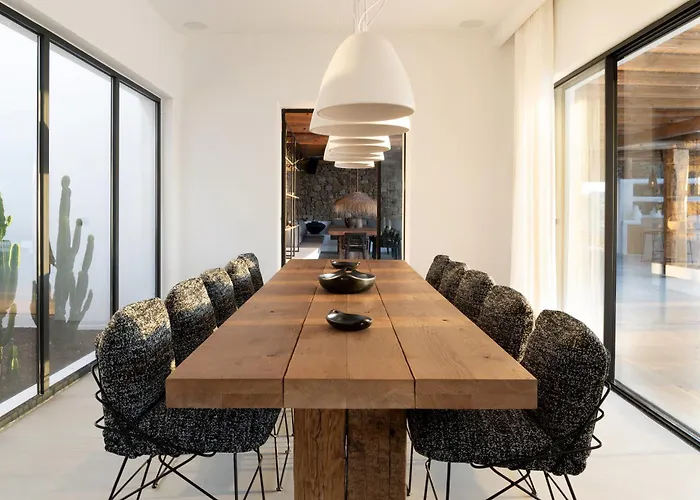 Maera Maximus Βίλα